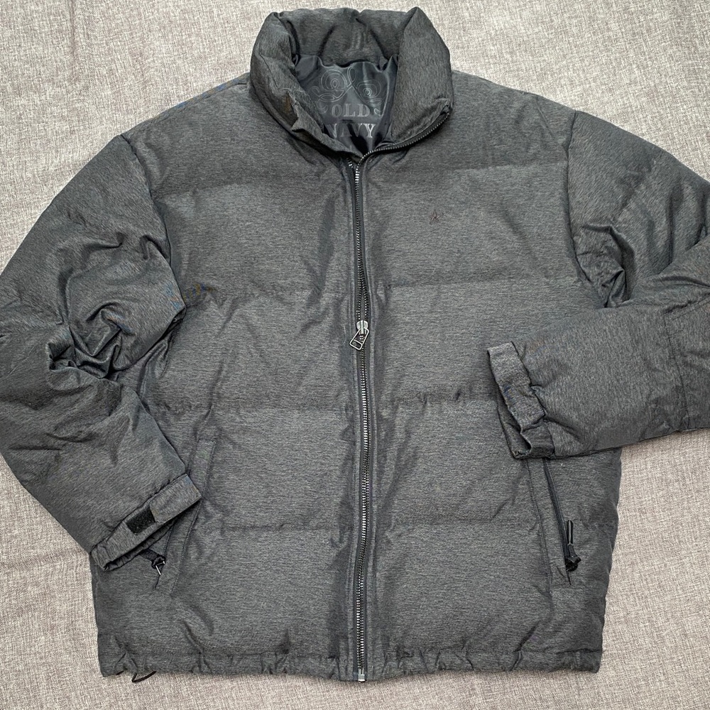 Old Navy Vintage Men’s L Wide Channel Down Puffer Jacket Dark Gray